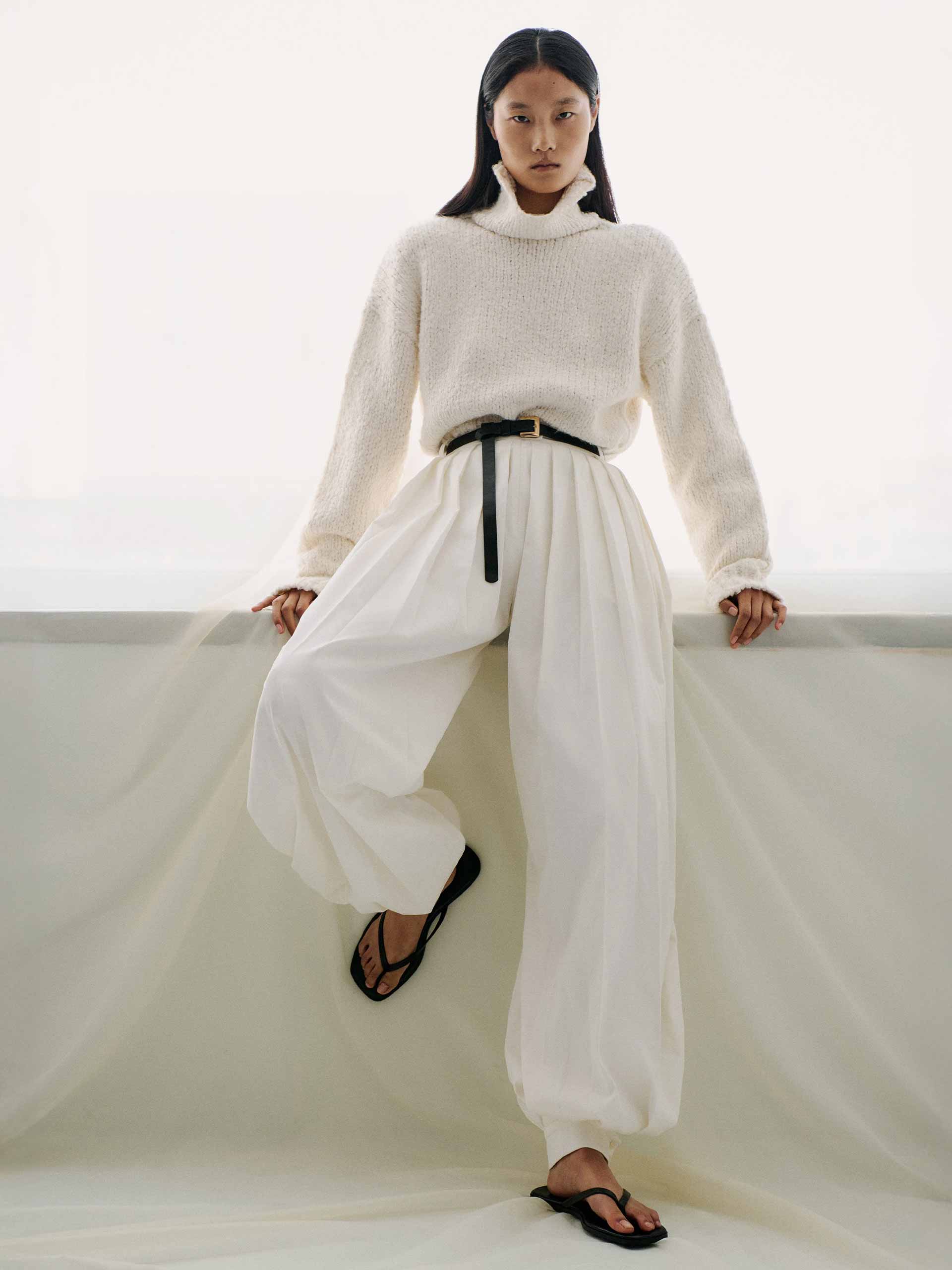 cloudancer-holding-adam-lippes-ss26 Image: Adam Lippes SS26