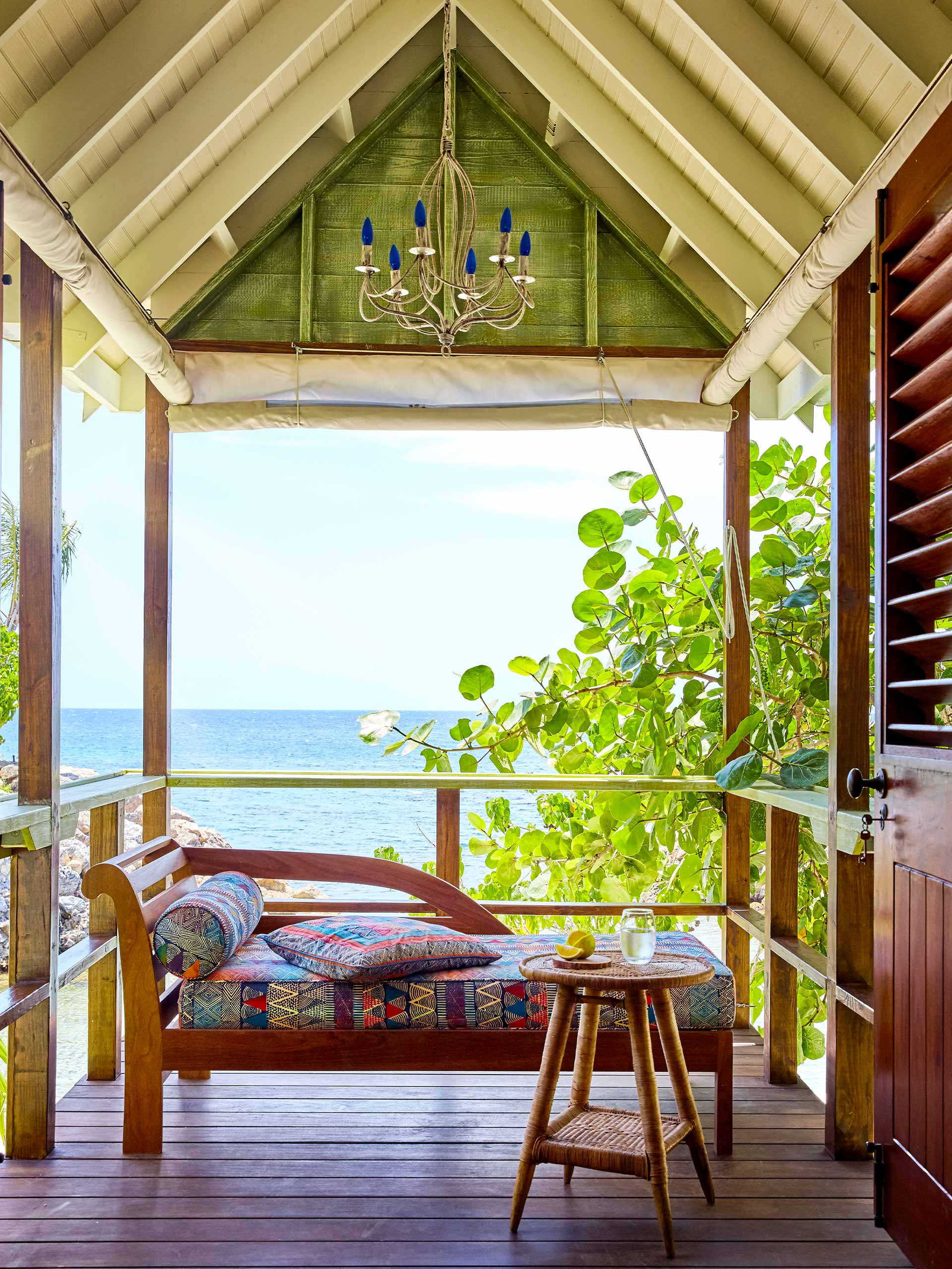 golden-eye-3 Image: GoldenEye, Jamaica