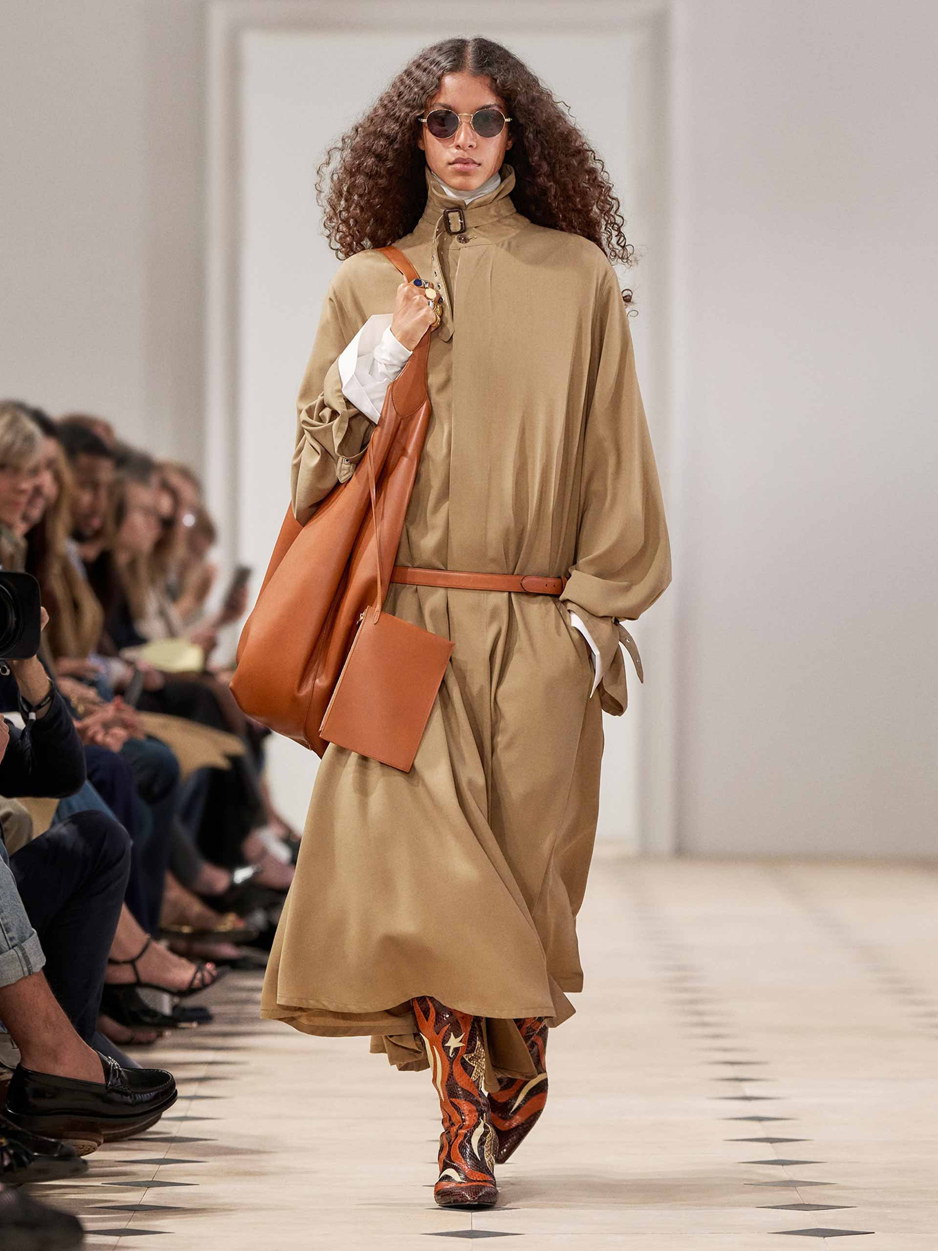 celine-holding-1 Image: Celine SS26