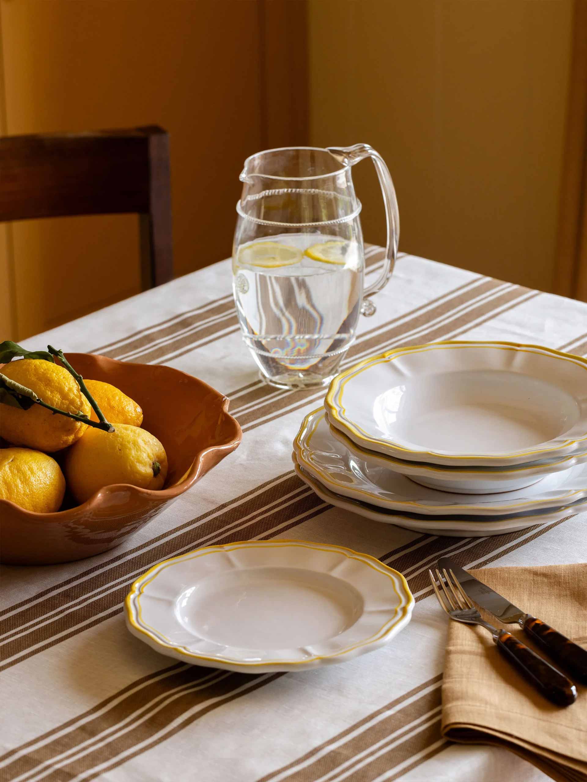 body-summertable-holding-rebecca-udall-2 Image: Rebecca Udall