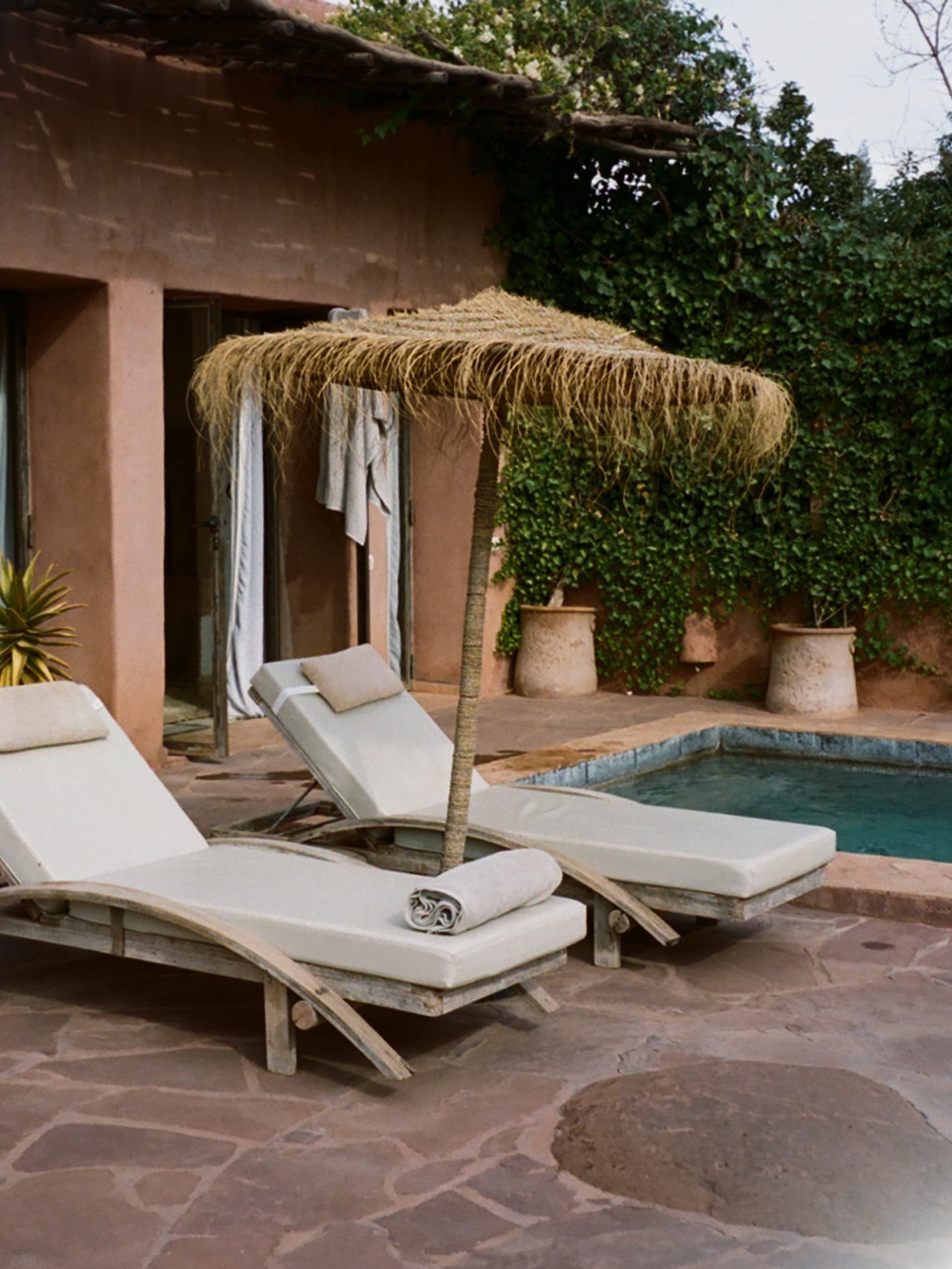 aroundtheworld-catarina-mira-kasbah-babourika-2 Image: Kasbah Bab Ourika