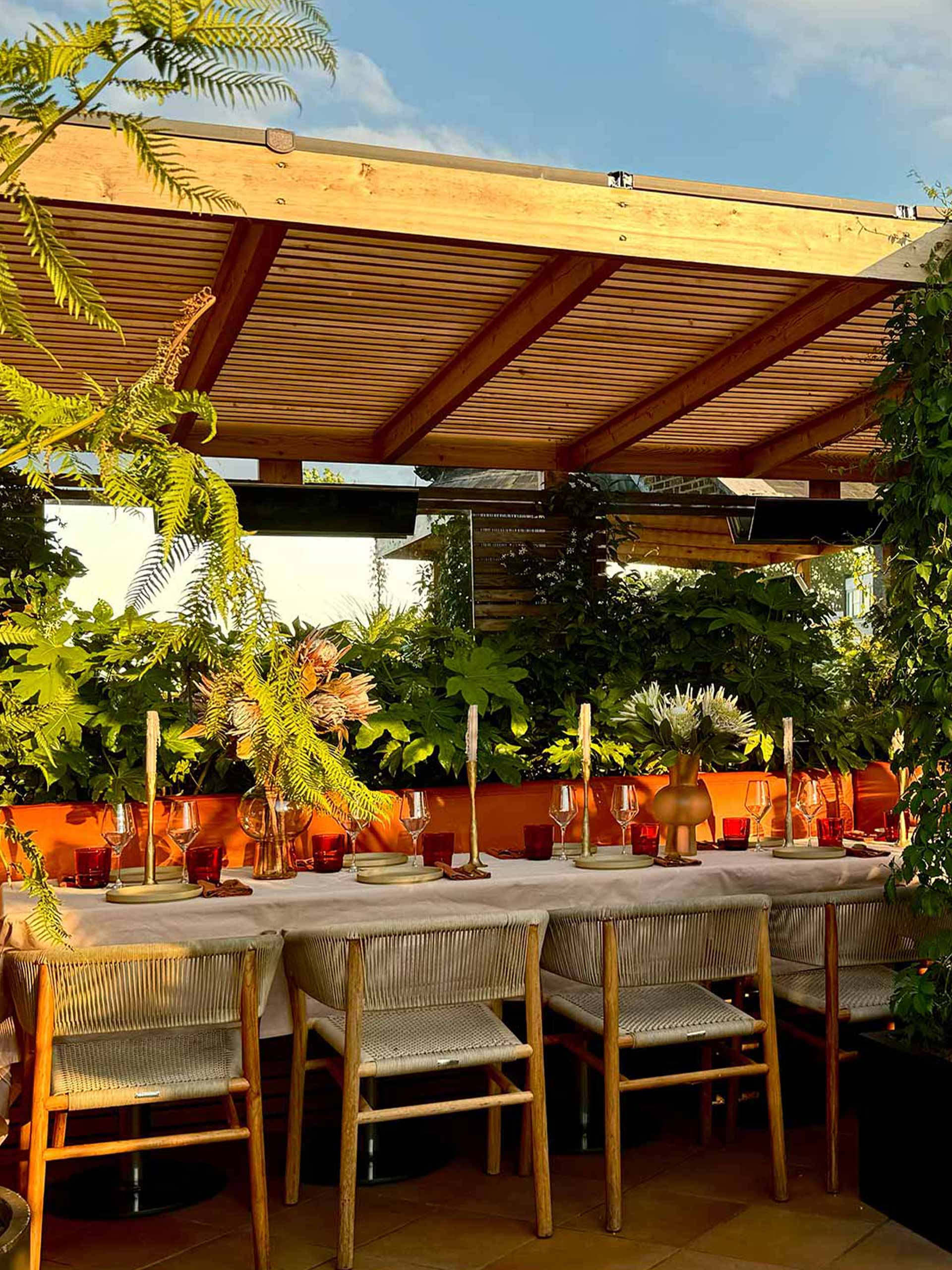 holding-gold-portrait Image: Gold, Notting Hill