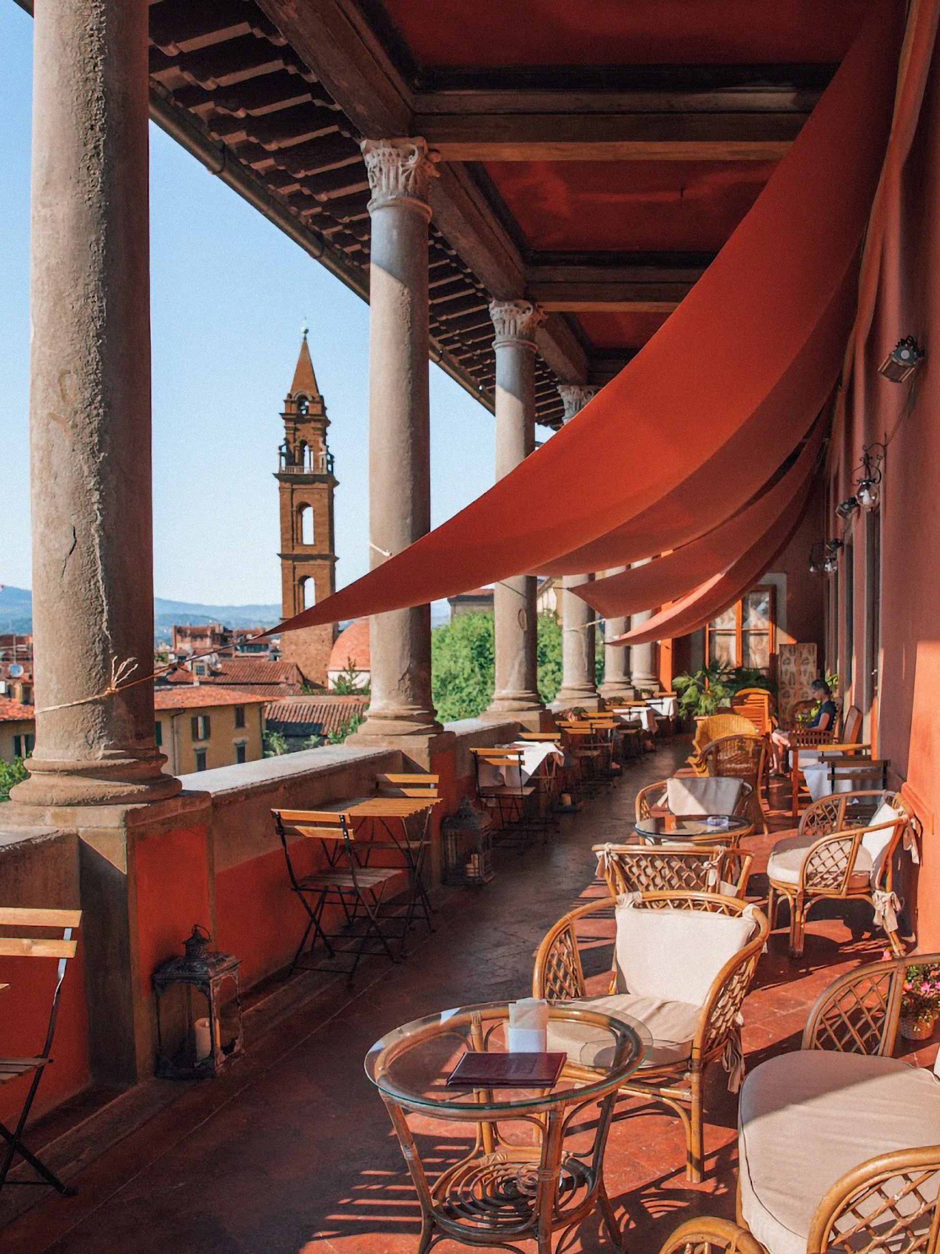 eat-loggie-roof-bar Image: Loggia at Palazzo Guadagni