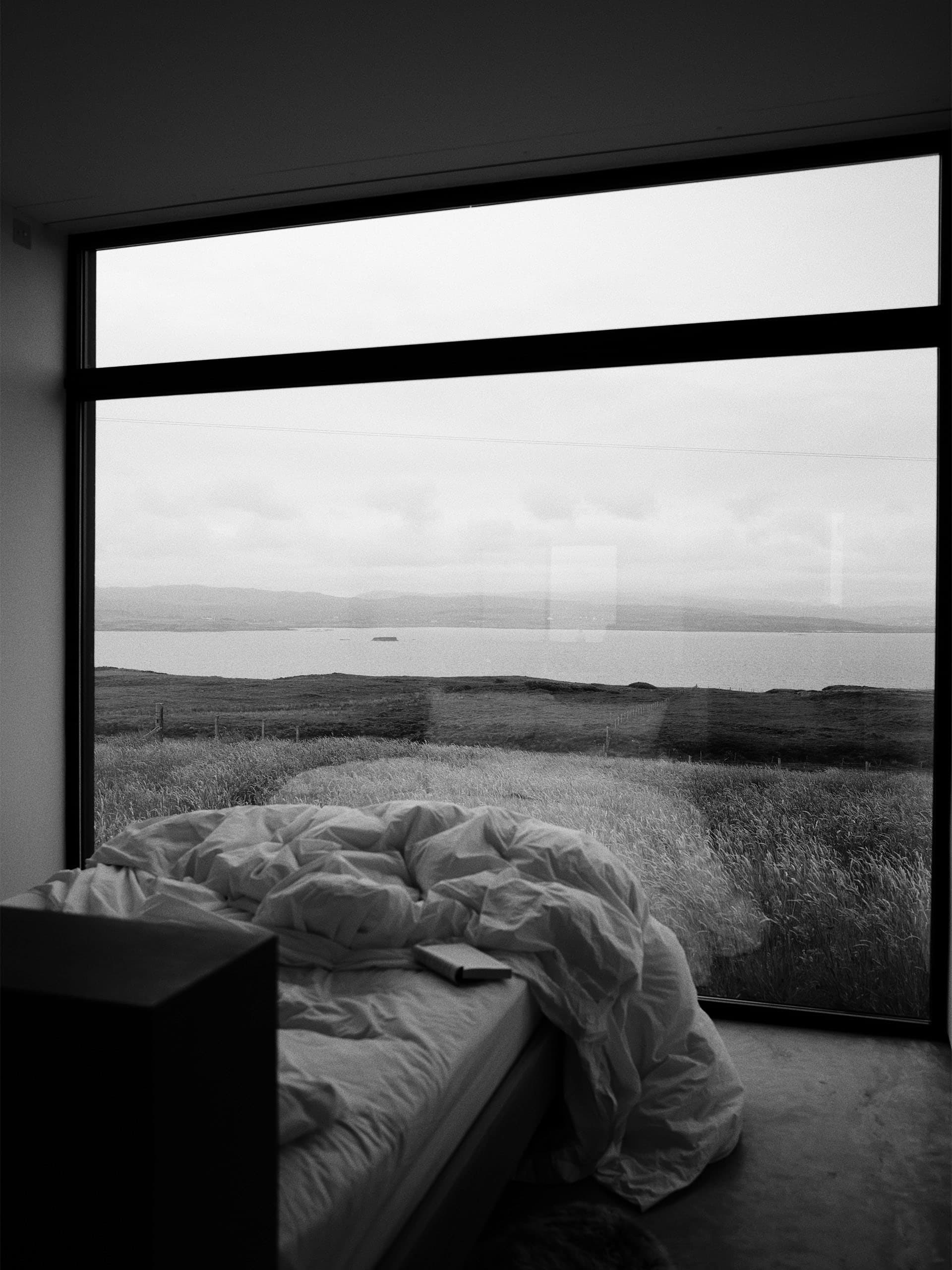 aroundtheworld-catarina-mira-black-h Image: Black H