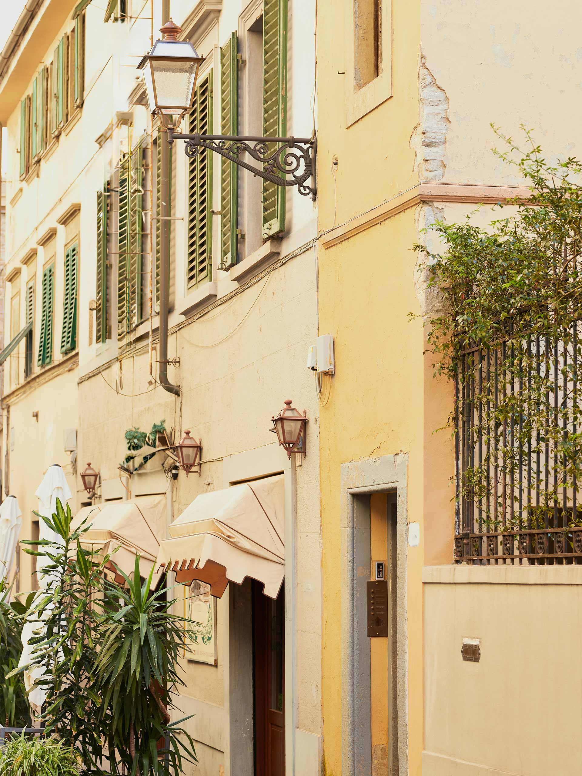 florence-street-olivie-strauss-unsplash Image: Olivie Strauss via Unsplash